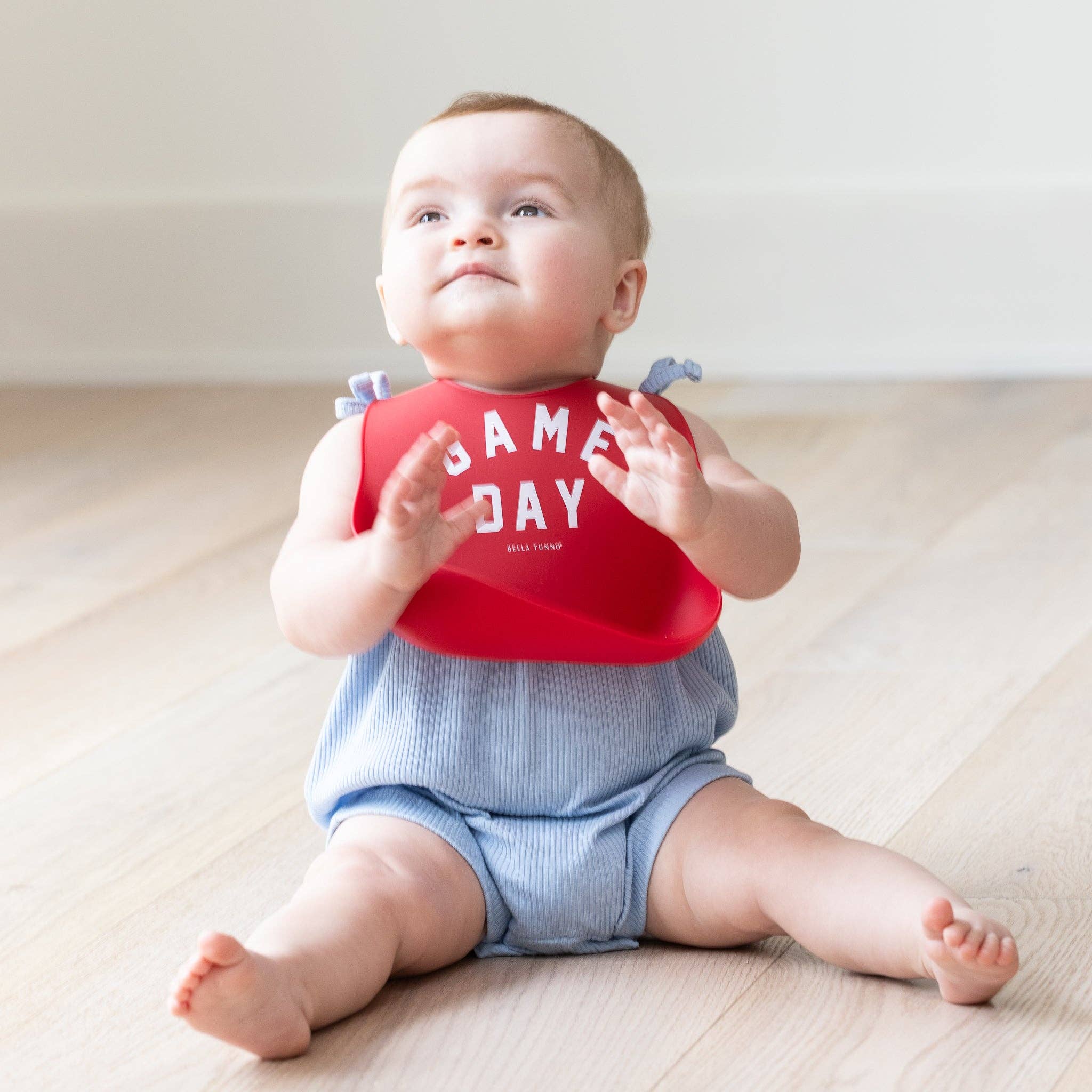 Game Day- Red- Silicone Wonder Bib - Summit and Nest