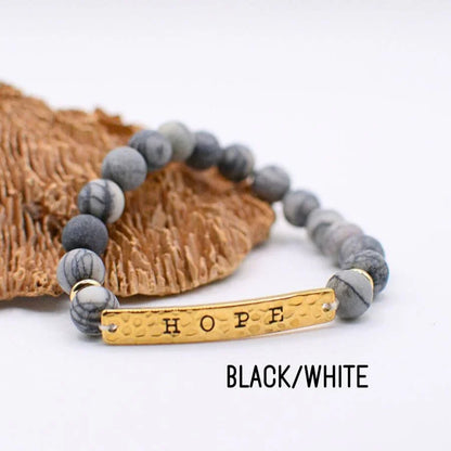 Hope- Stone and gold bracelet - Summit and Nest
