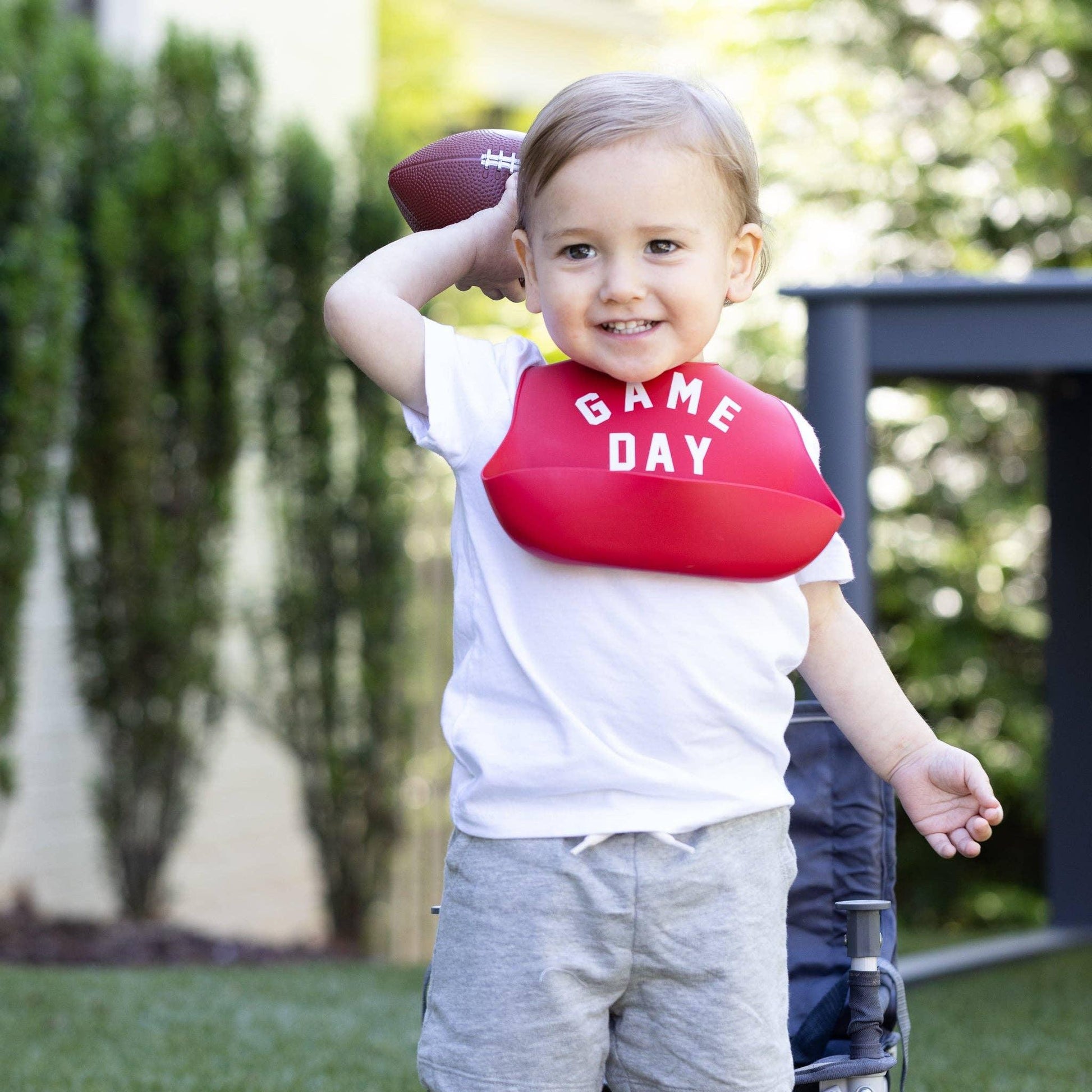 Game Day- Red- Silicone Wonder Bib - Summit and Nest